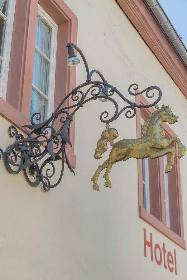 Wirtshaus Zum Pferdemarkt Saarburg Exterior foto